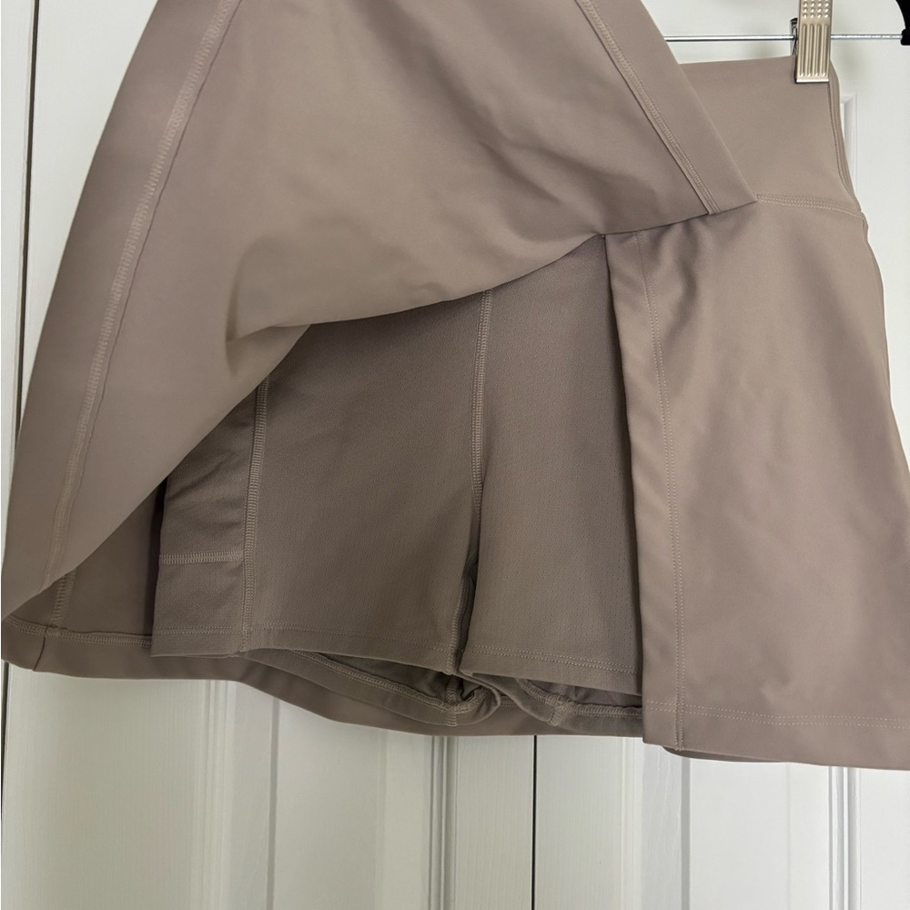 YPB Women’s Athletic Skort from Abercrombie - Picture 2 of 3